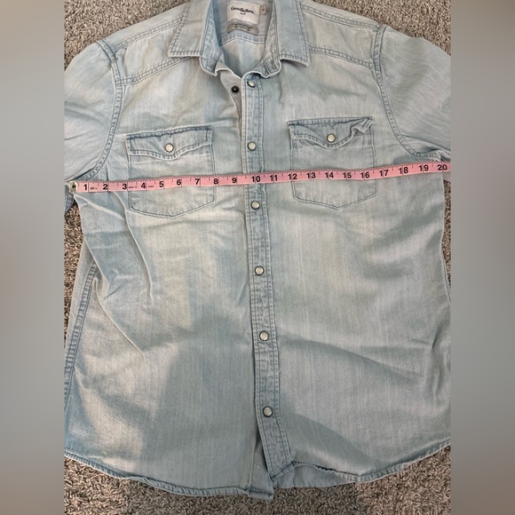 Men’s pearl snap button down denim shirt - Picture 3 of 3